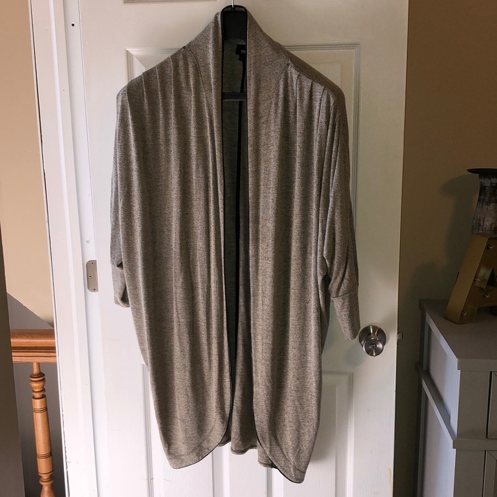 Tan/gray long Cardigan with leather piping